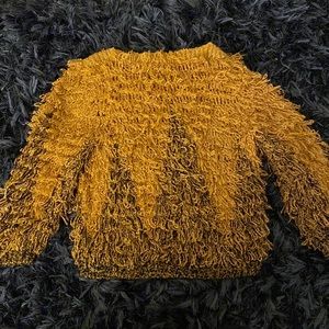 Vintage Shaggy Sweater 🧶